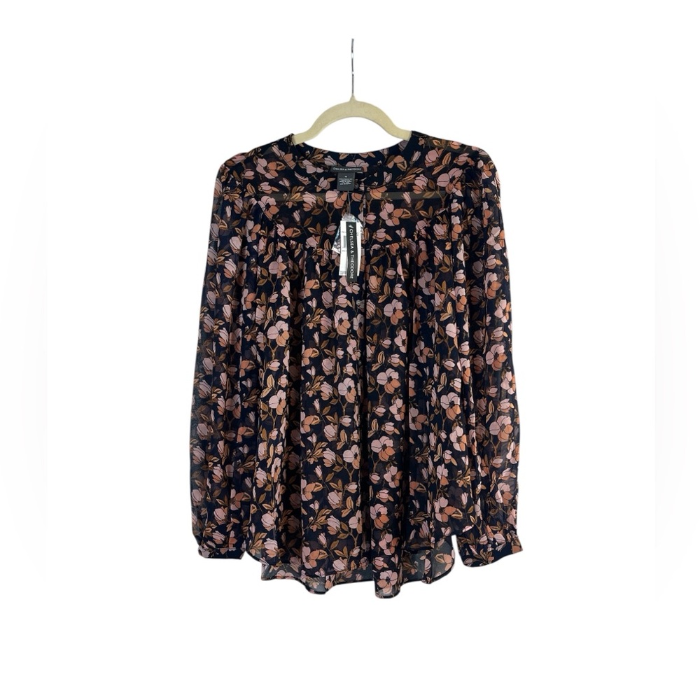 Chelsea‎ & Theodore Sheer Floral Boho Blouse NWT Medium Peasant Top Whimsy